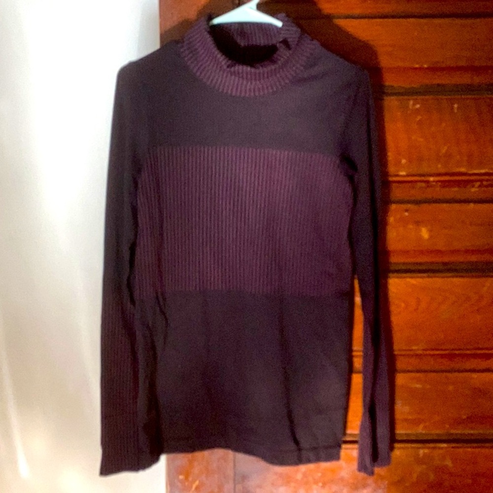 Athleta thermal turtleneck